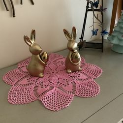Pair gold bunnies