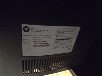 43" Vizio flatscreen TV