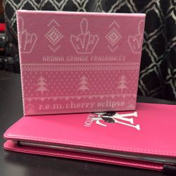 Ariana Grande Cherry Eclipse Set