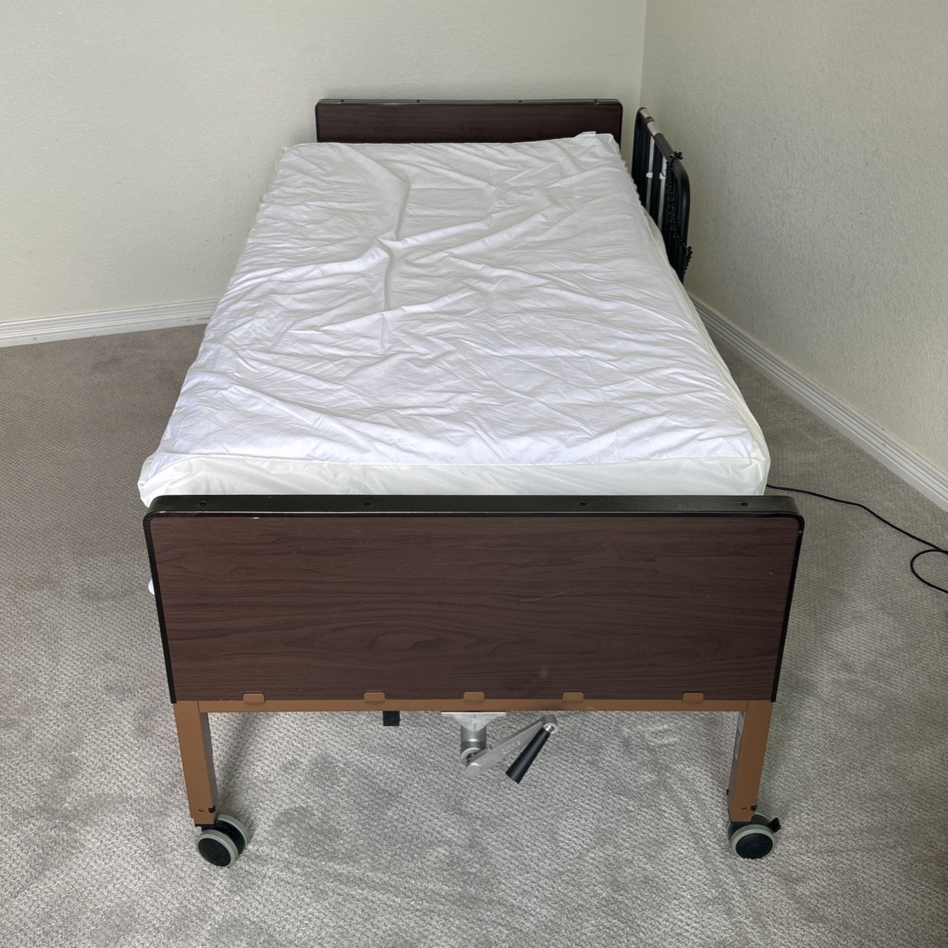 Hospital Bed With Side Rails