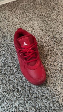 Boys youth size 3 Jordan’s