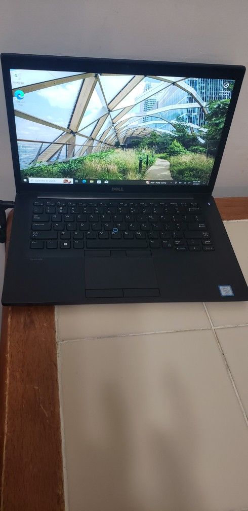 Dell Latitude 7480 Intel i7 2.60 Ghz 256 SSD 8Gig Ram Webcam Backlite Keyboard Touchscreen