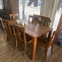 Dining Table With 6 Chairs 