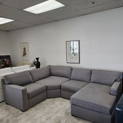 4-PC Fabric Sectional 