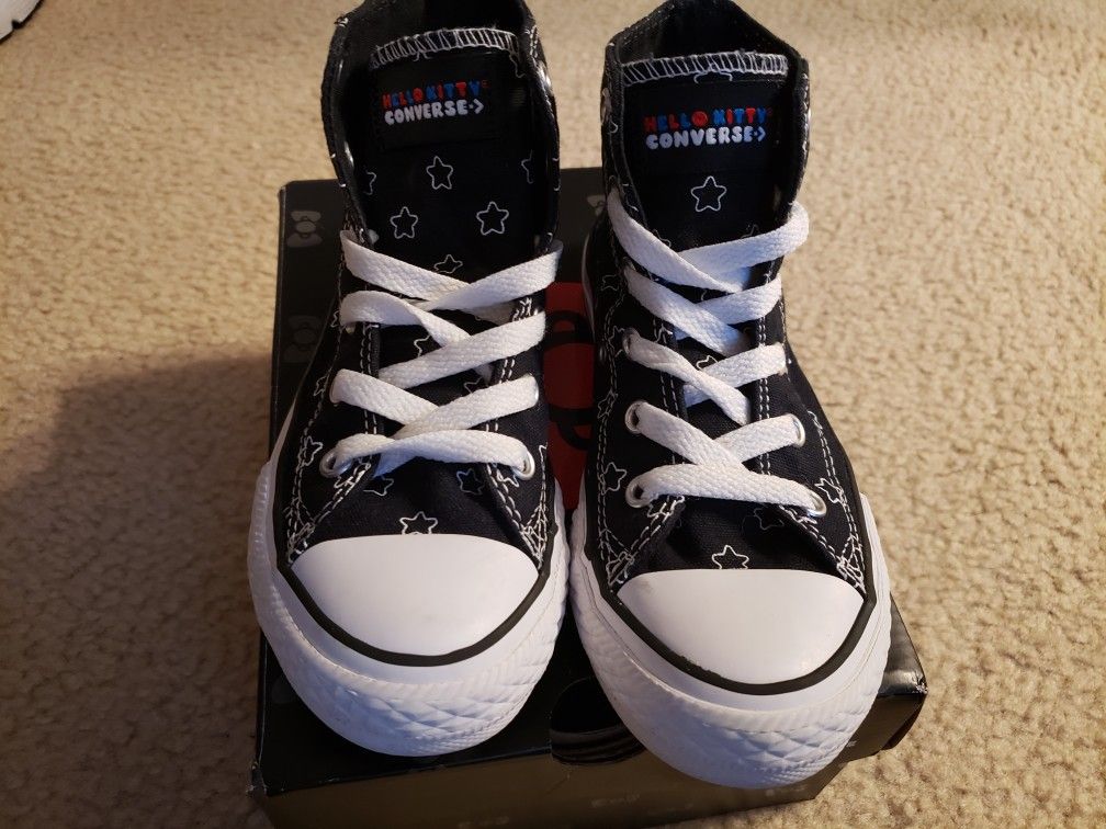 Hello Kitty Converse