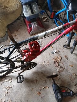 2 2 stroke motorized bike engine also comes with bike