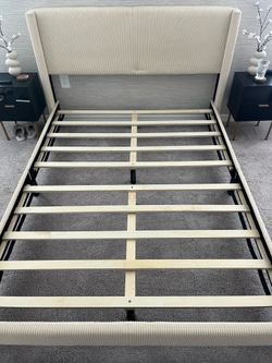 Queen Upholstered Platform Bed Frame – Excellent Condition