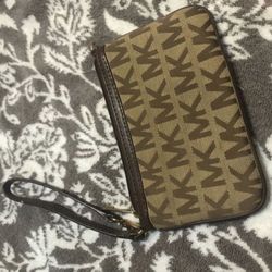MK Purse