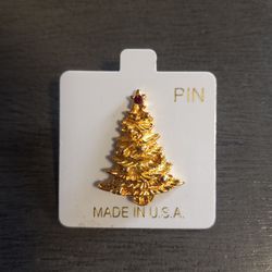 Chrismas Tree Gold Plated Pin New