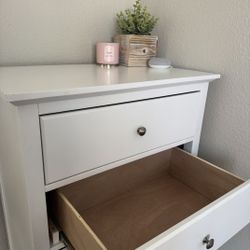 4 Drawer Dresser 