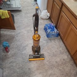 Dyson Ball 