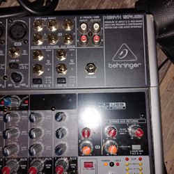 Behringer Xenyx 1204 Usb