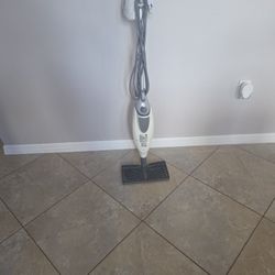 Floor Steamer 