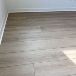 250 Ft.² New Shaw Lvp