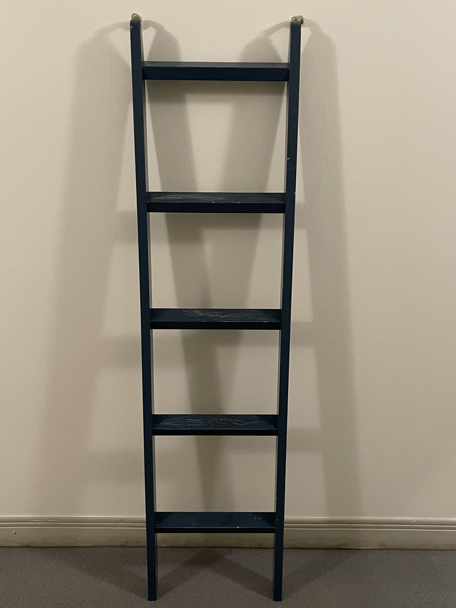 5-Step Wood BLANKET LADDER - posted price is firm.