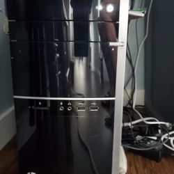 HP Desktop Computer 