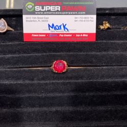 18kt Yellow Gold Synthetic Ruby Ring