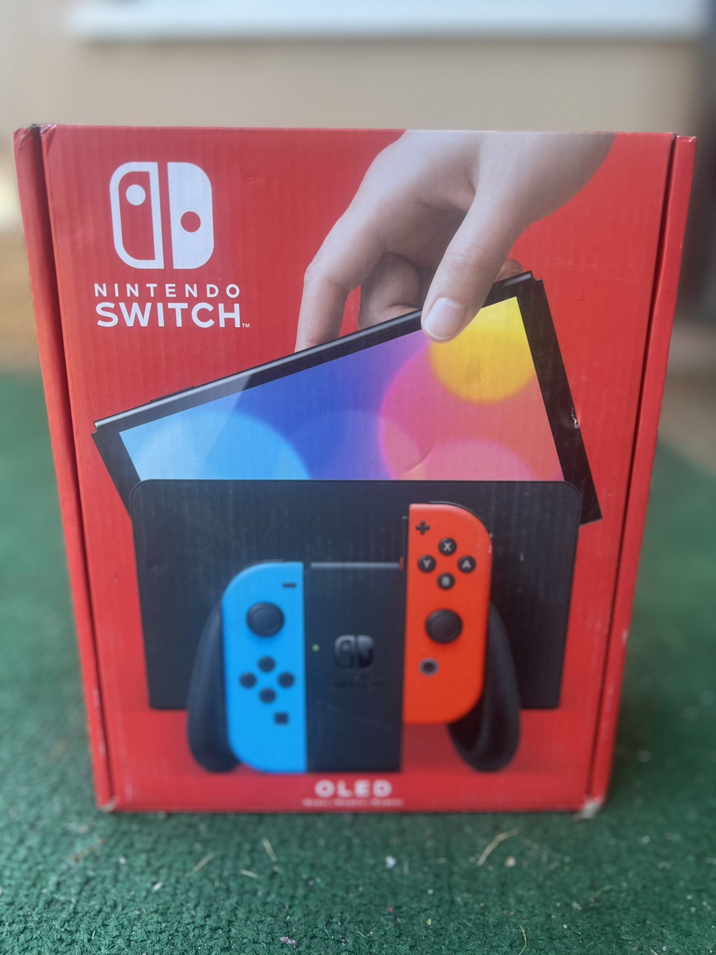 Nintendo Switch ( OLED ) Sealed !