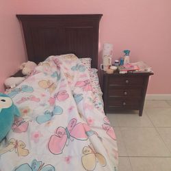 Twin bed with mattress