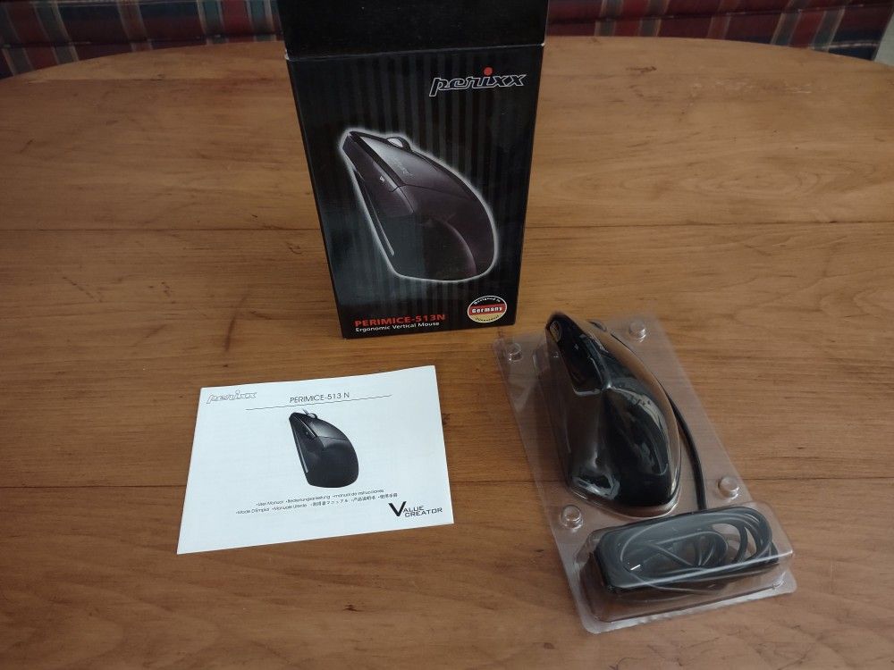 Perixx Perimice 513-N ergonomic vertical mouse - USB wired