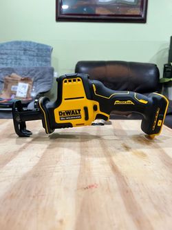 DeWalt 20V Brushless Reciprocating Saw
