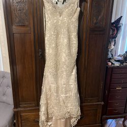 Vintage Justin Alexander Signature Champagne Beaded Fitted Size 8 Gorgeous Bridal Gown In Excellent Condition Just One Button Cover Missing On Back