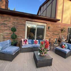 Very Gorgeous Patio furniture