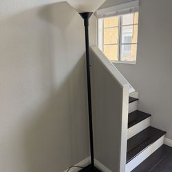 Black &White Standing Lamp 