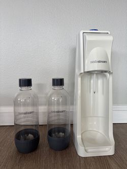 Sodastream + 2 bottles