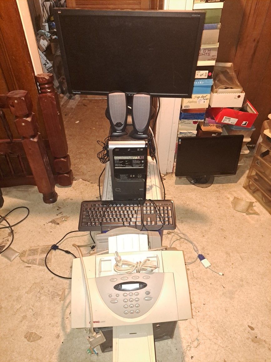Compaq A900 Hp Key Pad Compaq Presario PC Dell Speakers VIEW sonic Monitor 