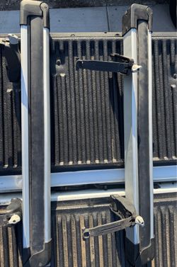 Thule Roof Rack Snowboard/ski holder