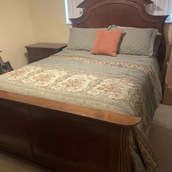 Queen-Size Wood Bed with Mattress & Box Springs