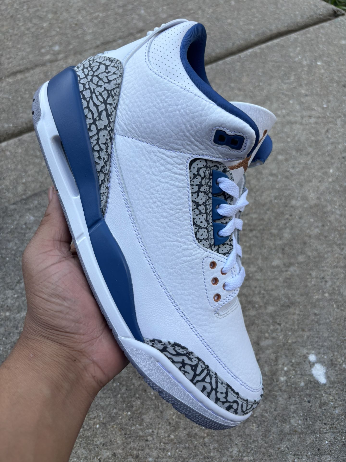 Air Jordan 3 Retro “Wizards” Size 11 – New w/ Box