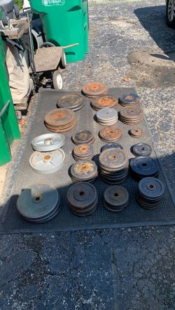 Vintage Cast Iron Weights Iron Plates 25 10 5 LBS MISC NAMES
