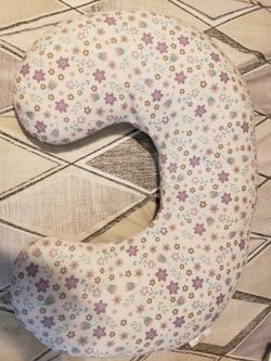 Nursing Pillow $5