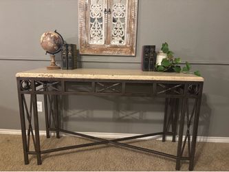 Entryway table