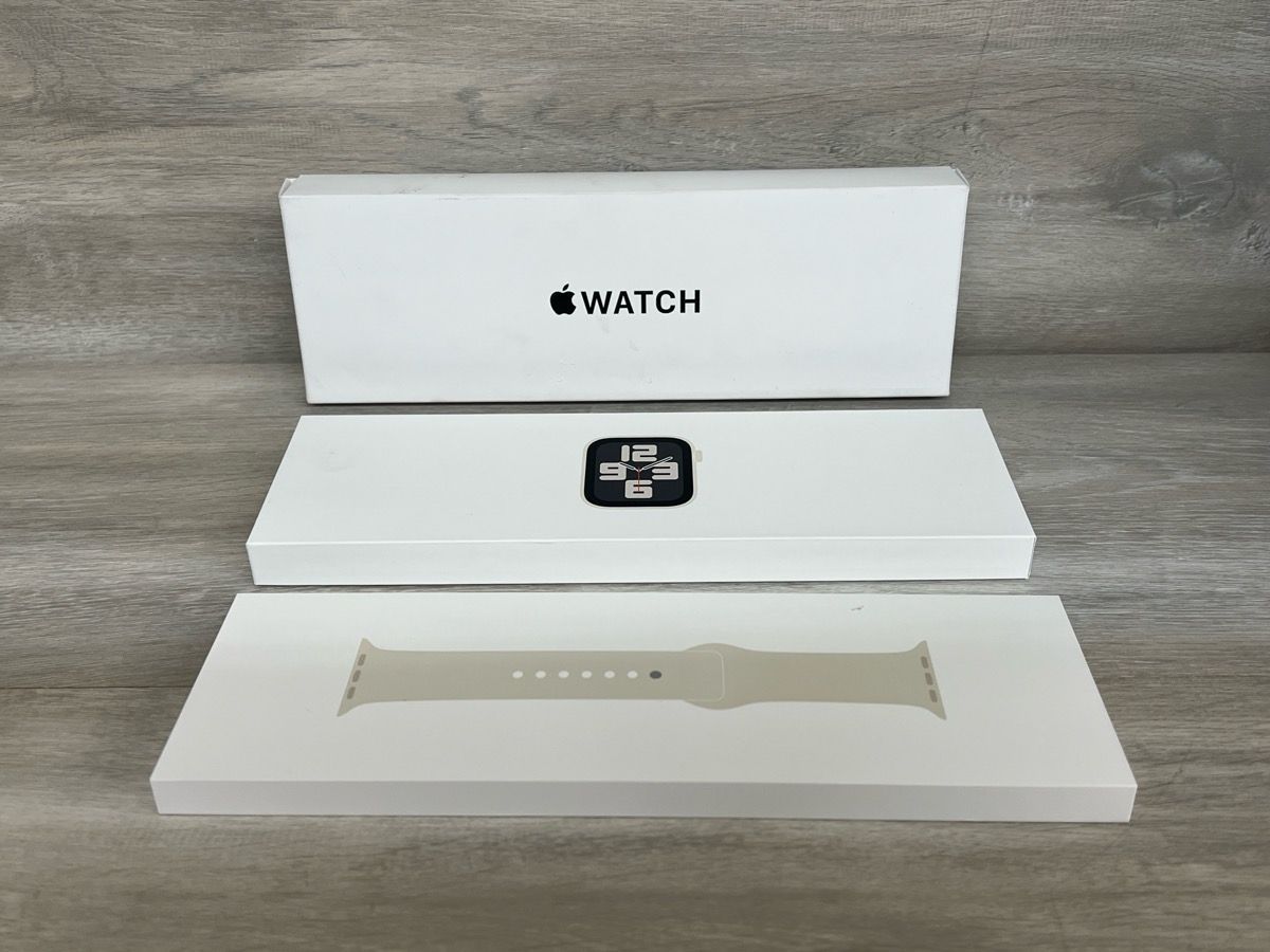 Pawn Central – Apple Watch SE 2nd Gen A2722– 40mm – Starlight – GPS Only (PO1020058) – New Open Box