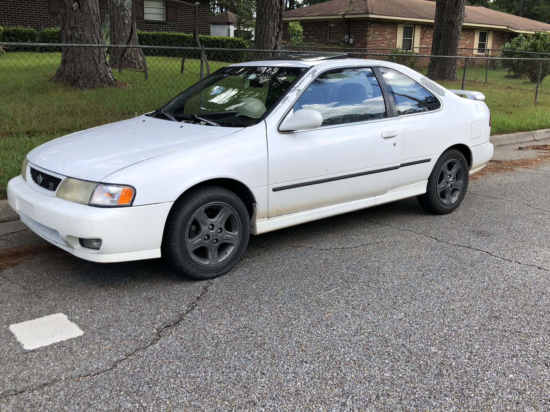 Photo 1996 Nissan 200sx. 182,000 miles. Great car. Ac works great it drives good its a overall good car. Ready to ride. Clean title in hand. $1800 or trad