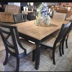 Brown Two Tone Rectangular Dining Table And 6 Chairs⭐️ New Brand 💫 On Display🏠Fastest Delivery✅