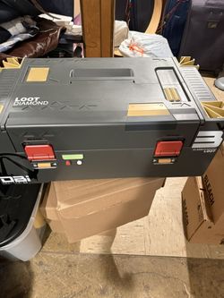 Borderlands 3 Diamond Loot Chest Collector's Edition