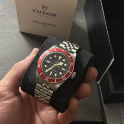 Tudor black bay burgundy Red- Full Set.