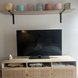 50” Element TV – Like New + Fire Stick & Remote Included