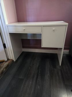 Vanity Table