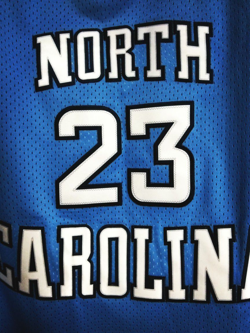 North Carolina Michael Jordan shorts new with out tags size large mens for  Sale in Salem, OR - OfferUp