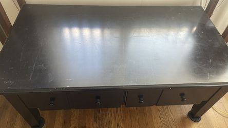 Center Table/ Entertainment Center