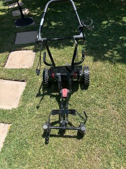 CaddyTrek 2 electric golf cart