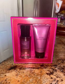 Victorias Secret Pure Seduction Fragrance Mist Set