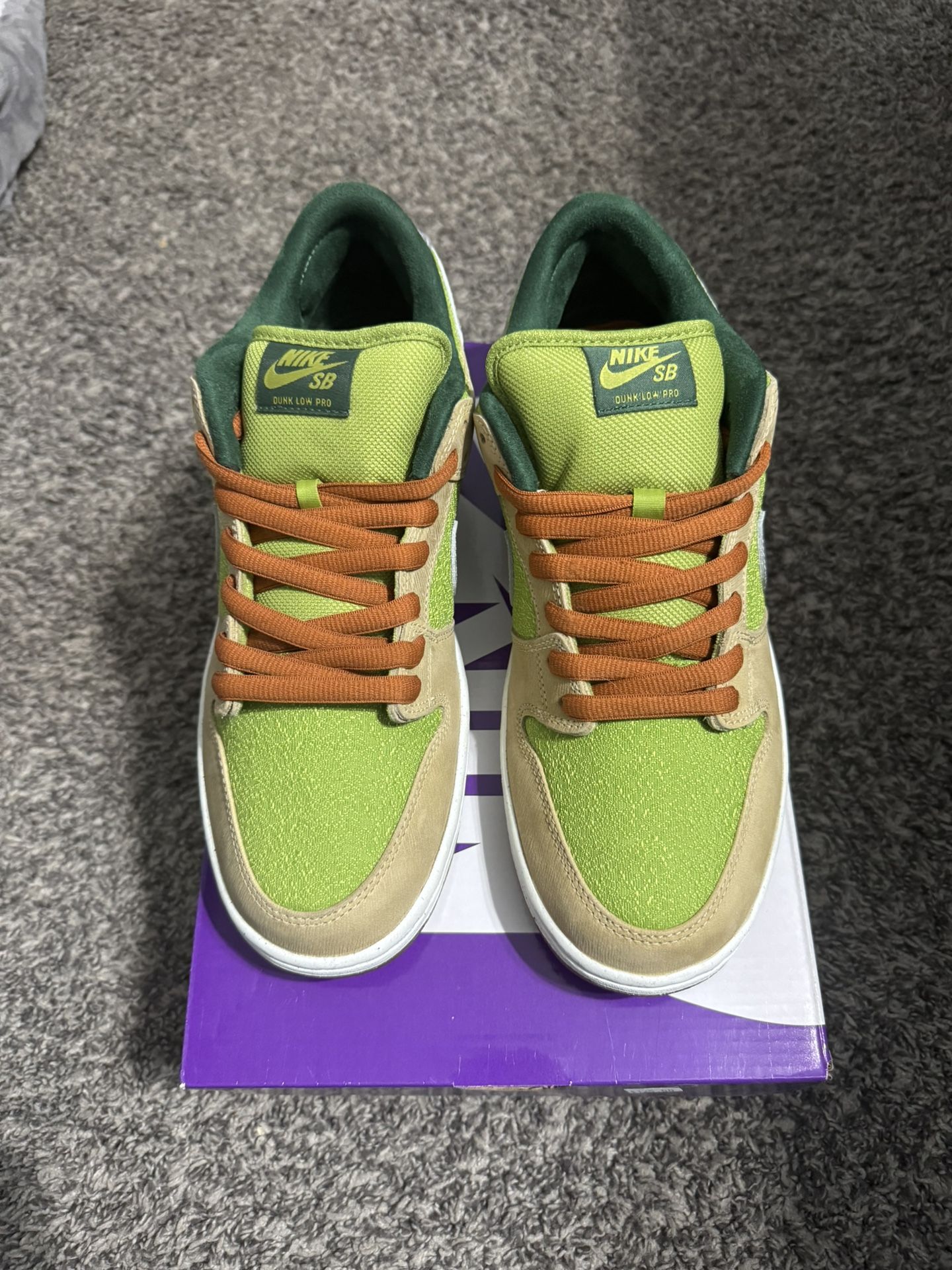 Nike SB Dunk Low Escargot