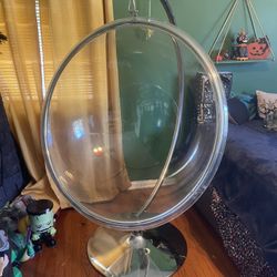 Acrylic Hanging Bubble Chair 