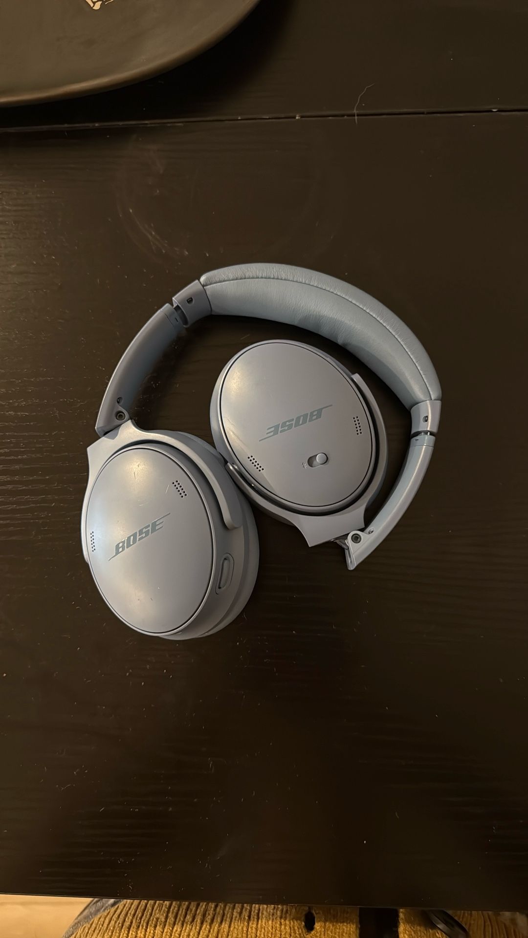 Blue Bose Noise Canceling Headphone